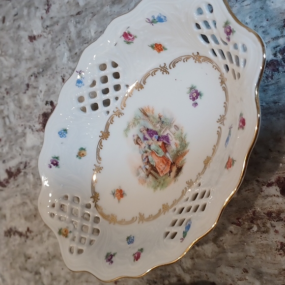 Set of 2 Schumann Bavaria 7" small Plates, Fine Porcelain Made in Germany - Picture 5 of 16